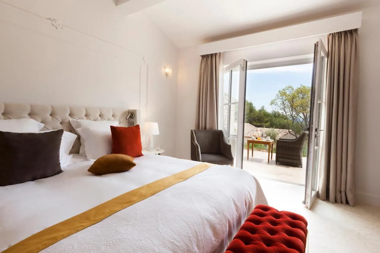 Mas Des Herbes Blanches Hotel & Spa - Relais & Chateaux Joucas 5*,  Frankrig