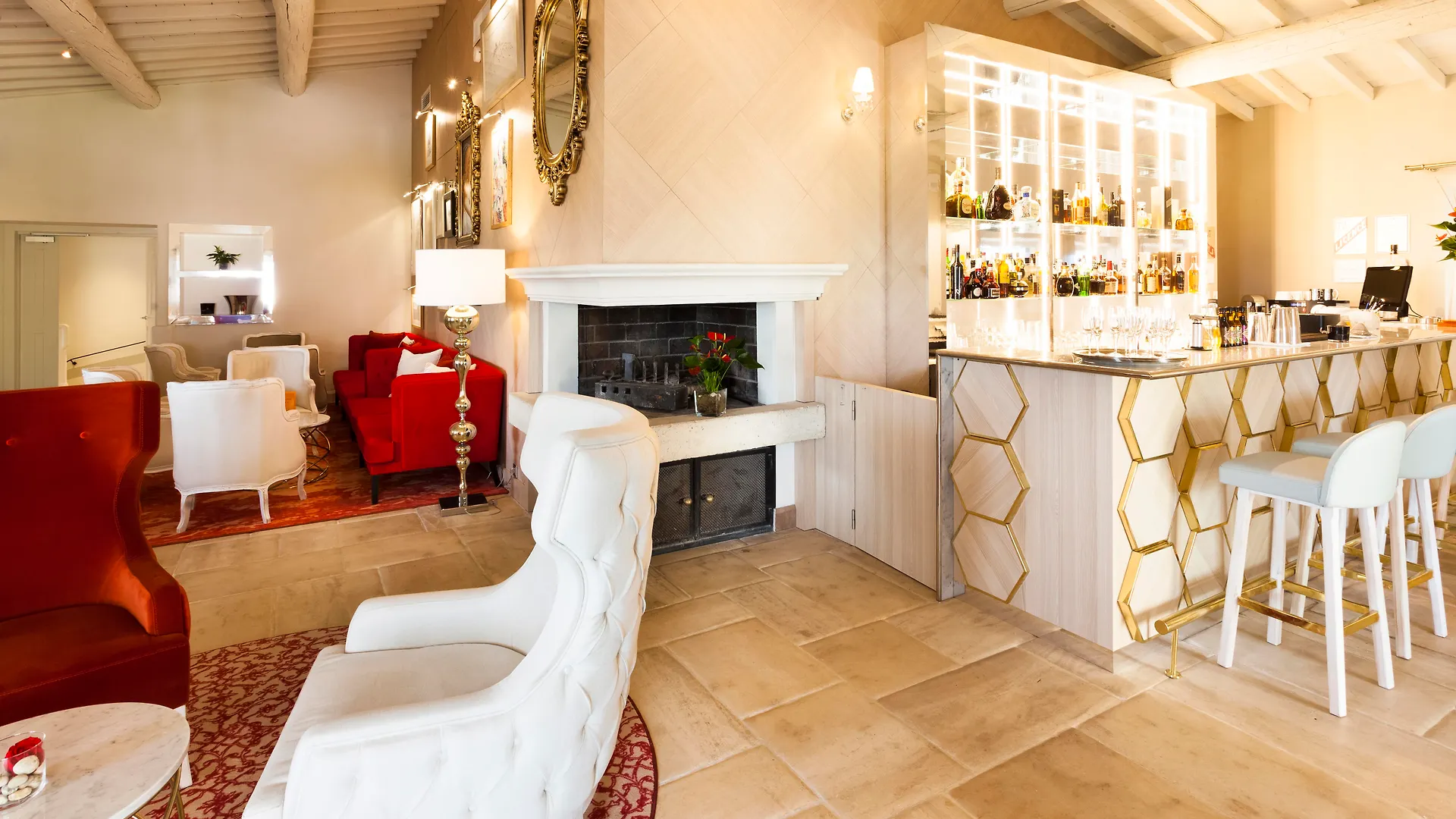 Mas Des Herbes Blanches Hotel & Spa - Relais & Chateaux Joucas