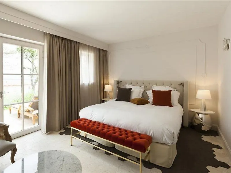 Mas Des Herbes Blanches Hotel & Spa - Relais & Chateaux Joucas 5*,  France