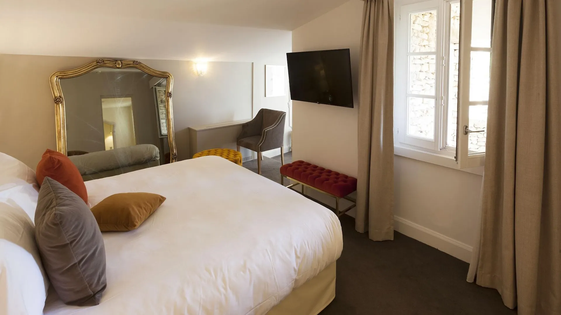 *****  Mas Des Herbes Blanches Hotel & Spa - Relais & Chateaux Joucas France