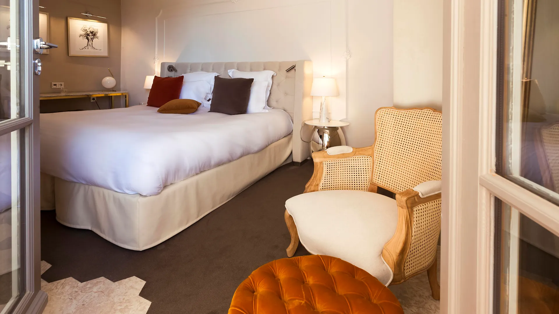 Mas Des Herbes Blanches Hotel & Spa - Relais & Chateaux Joucas 5*,