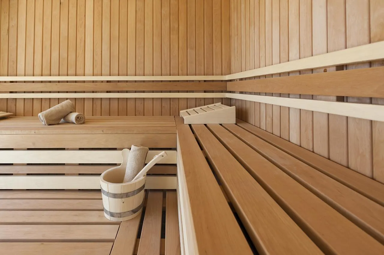 Mas Des Herbes Blanches Hotel & Spa - Relais & Chateaux Joucas