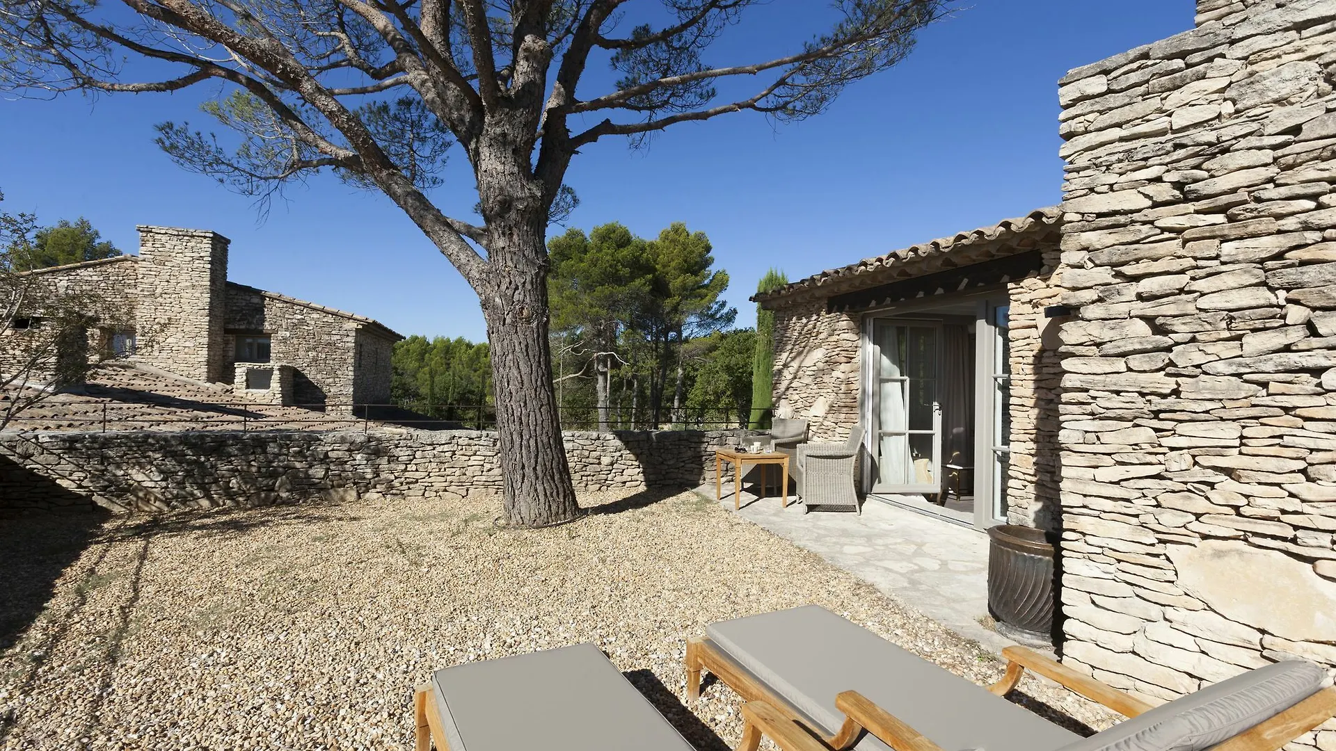 Mas Des Herbes Blanches Hotel & Spa - Relais & Chateaux Joucas